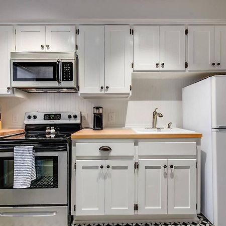 Mckenize Guest House: Travis Suite 1 Bd, 1Ba Марбъл Фолс Екстериор снимка